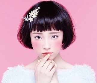 桜の季節にぴったりなポップでキュートな限定色
