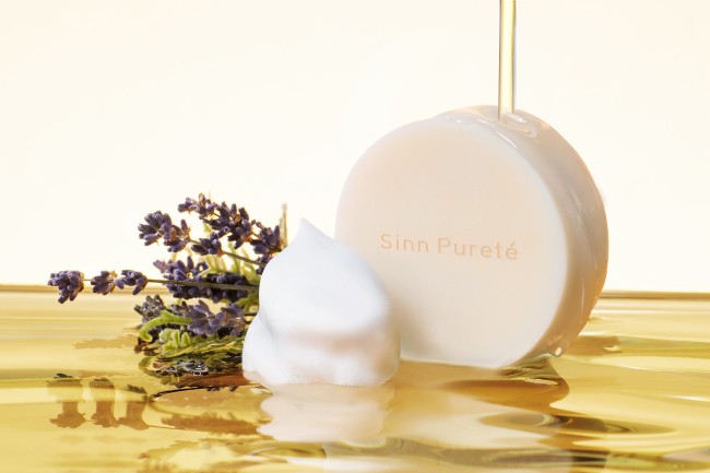 植物オイル配合で肌に優しいソープ