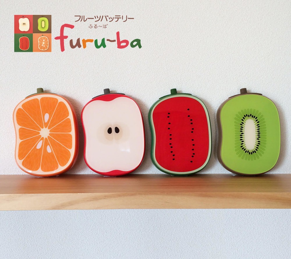 オレンジ、リンゴ、スイカ、キウイ　フルーツの形をしたモバイルバッテリー