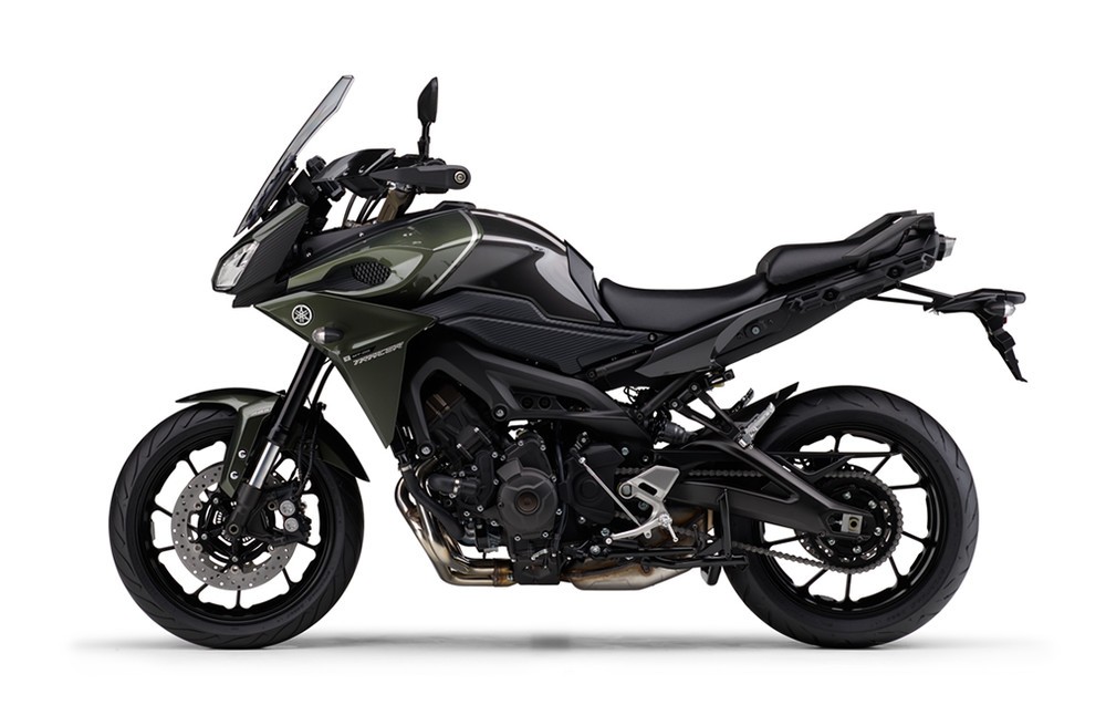 「ダークグレーメタリックG」