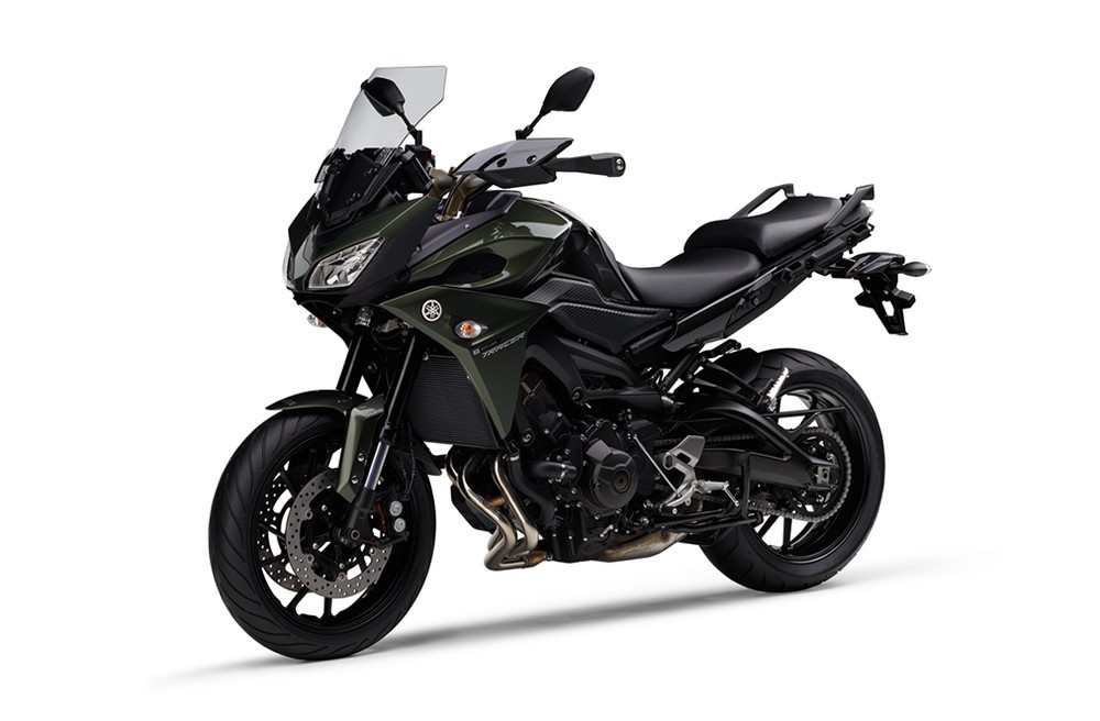 「ダークグレーメタリックG」