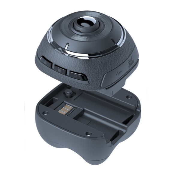 オプションのバッテリーに付け替えればアクションカメラに