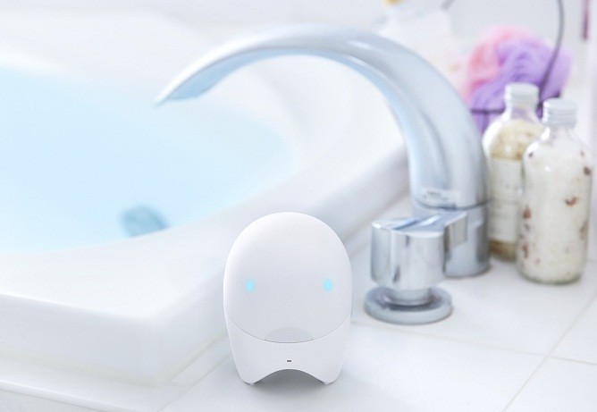 バスルームやキッチンでもレッスンできる防水仕様