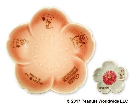 限定150個「桜小皿＆箸置き 兼六園」（1280円）