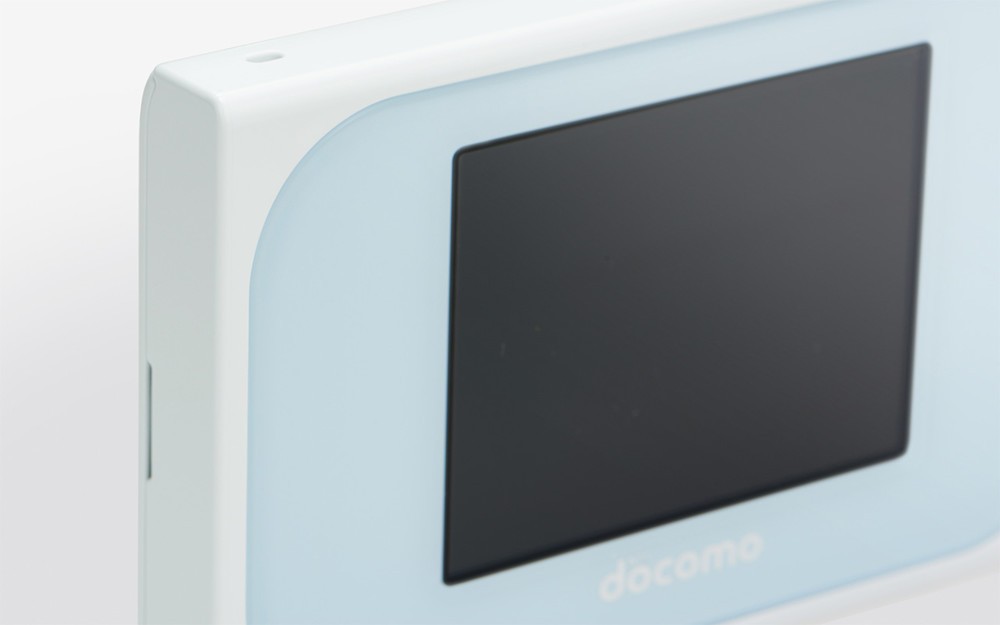 カラーはホワイト