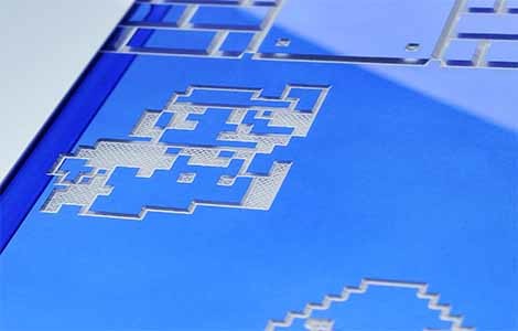 ゲームの世界観を切り子風に