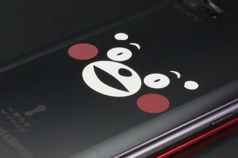 赤い頬は「ダブルアルマイト」という処理を採用し表現