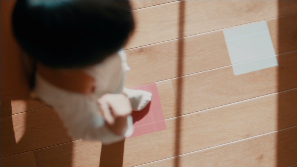 床にも貼れるよ