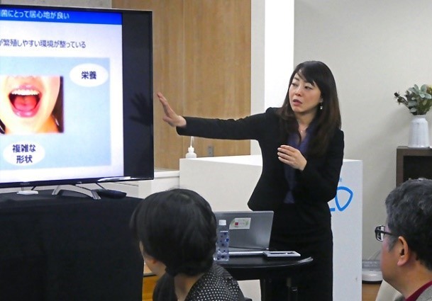 歯みがき後の新定番　パナソニック「ジェットウォッシャー ドルツ」で歯周病や口臭とおさらば！