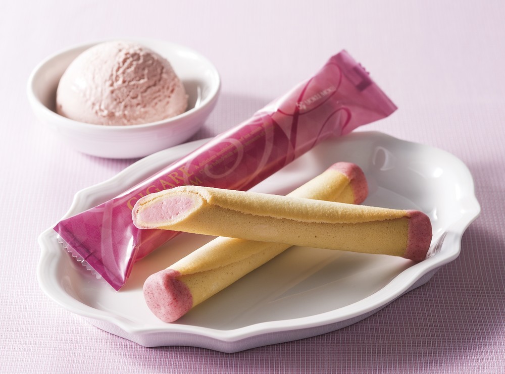 ヨックモック「シガール アイスクリーム」からストロベリー味