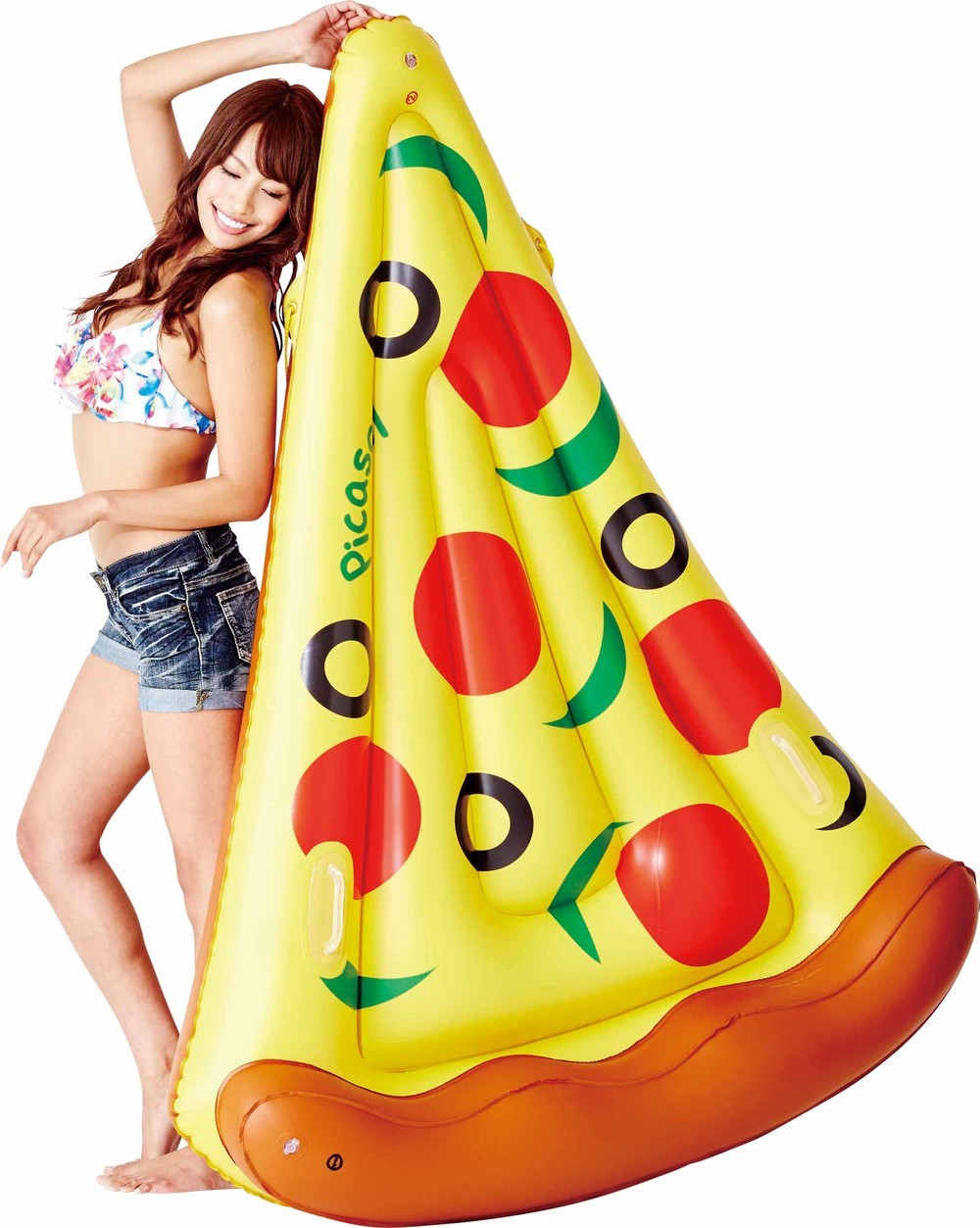 これは「いいね」しちゃう！　ピザ、パイナップルの「浮き輪」が爆誕