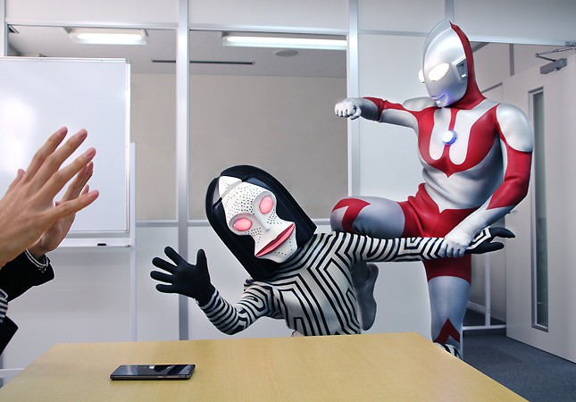 ウルトラマン、見事勝利！