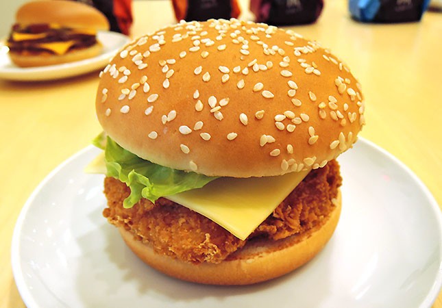 「裏チキンフィレオ」