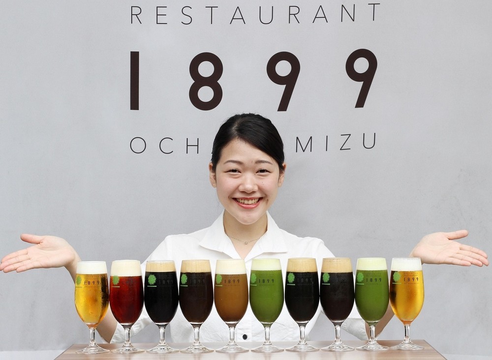和紅茶ビール（左から5番目）は新感覚の味