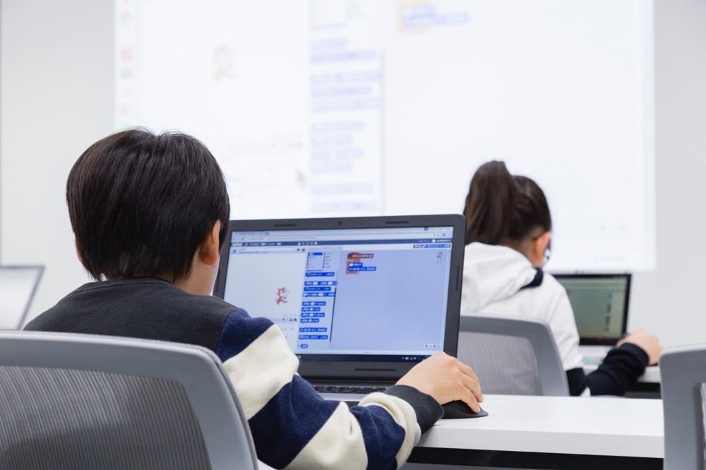 小学生向けプログラミング教室「プロスタキッズ」東京・品川に誕生　経験豊富な講師が教えます！