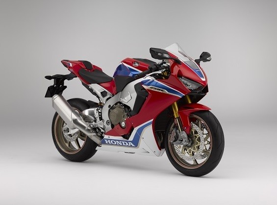 ホンダ、性能向上を図った大型スーパースポーツモデル「CBR1000RR SP2」商談受付開始