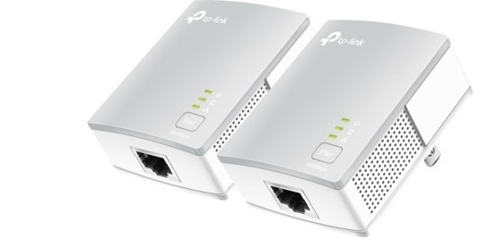 電波の届きにくい地下でも安定した通信　PLCアダプター2個セット