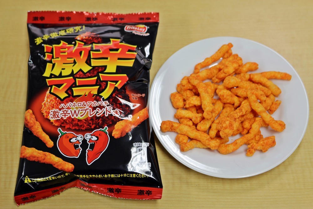 編集部撃沈！　ハバネロの5倍辛い「アカハチ」入りの「激辛マニア」を食べてみた
