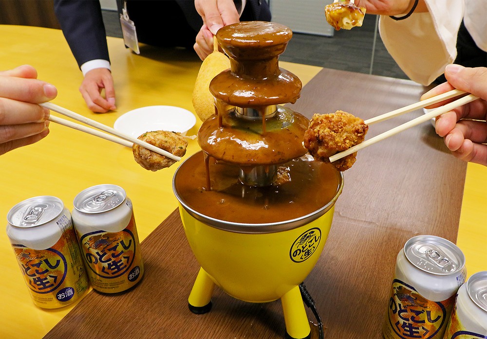 キリン「カレーファウンテン」にネット興奮　「考えた人天才かよ」「これは欲しい！」