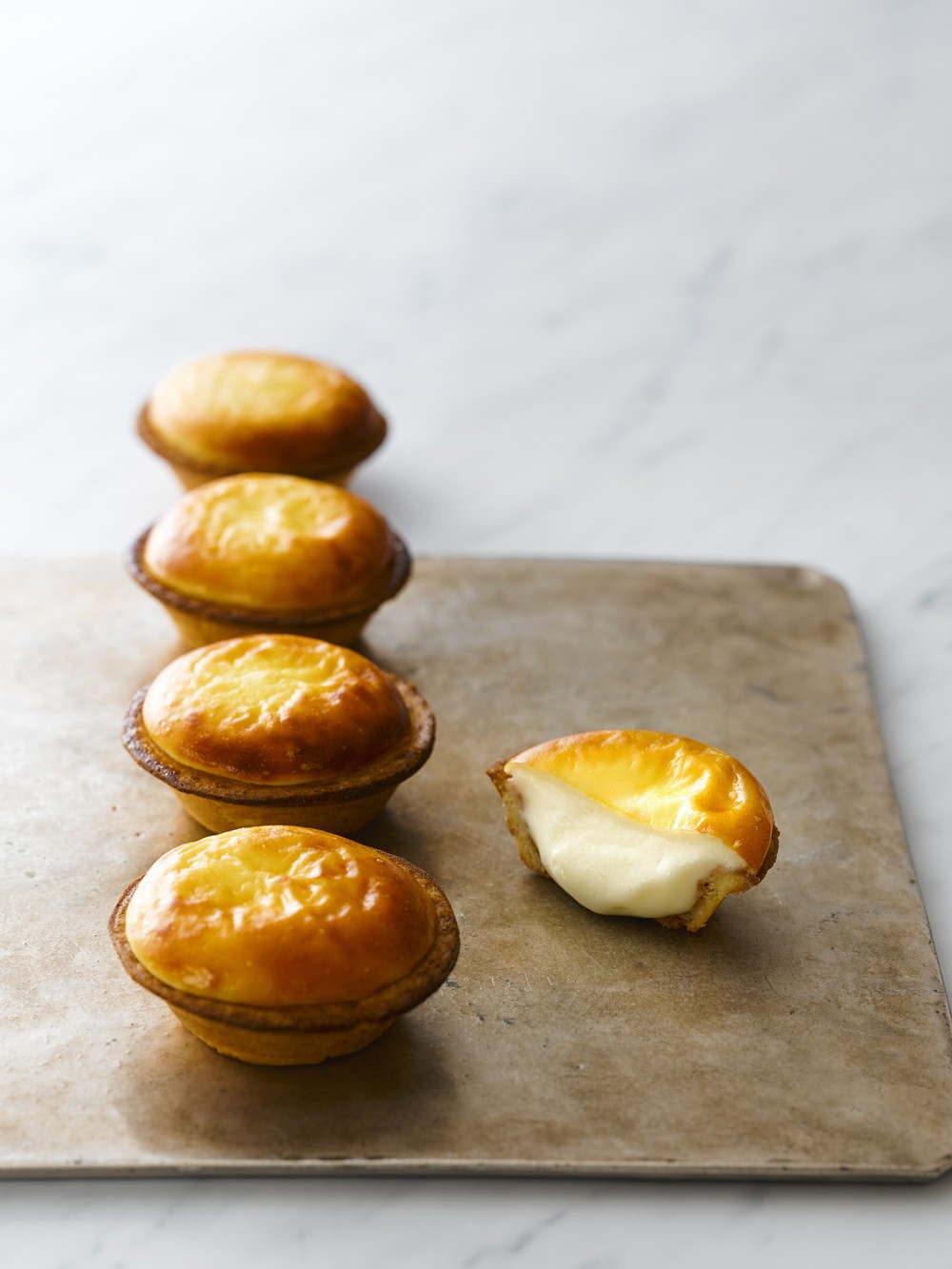 年間約3500万個を販売するチーズタルト専門店　「BAKE CHEESE TART」が丸の内初出店