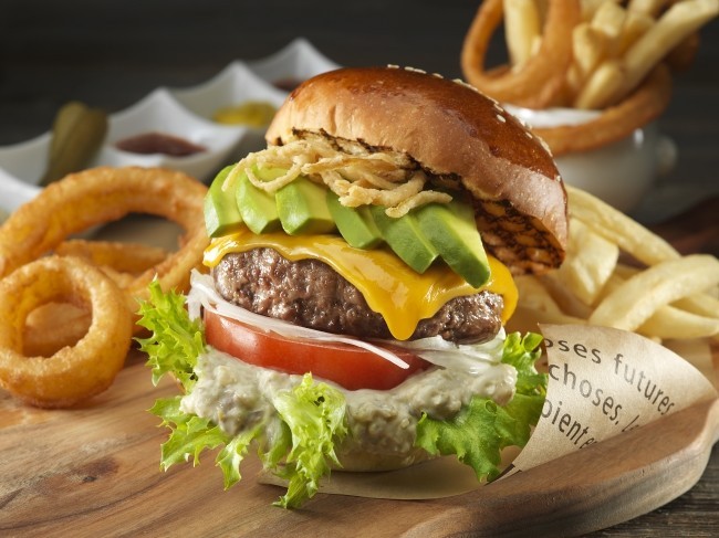 リモネバーガー＋アボカドトッピング