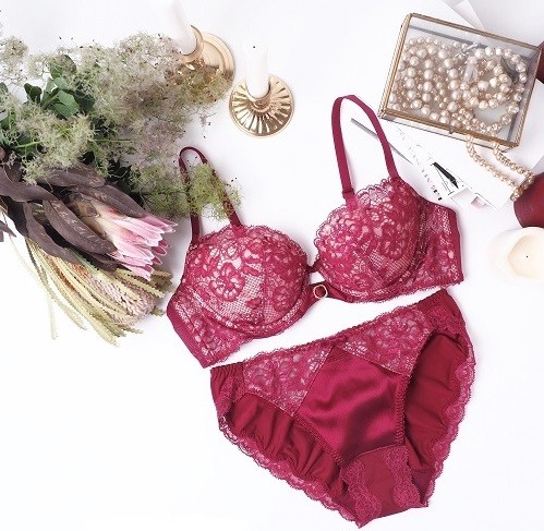 大人のランジェリー　トリンプ「Dress」2017年秋冬シーズン最新発表