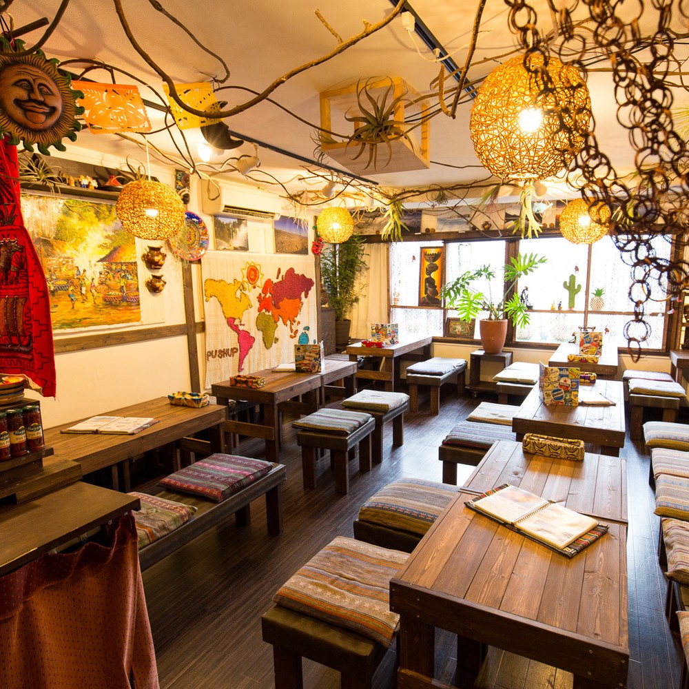 店内はBaliスタイル