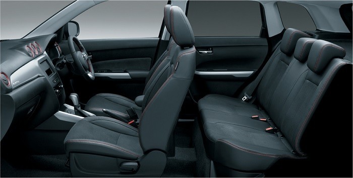 力強いエンジン、先進の安全装備充実！
