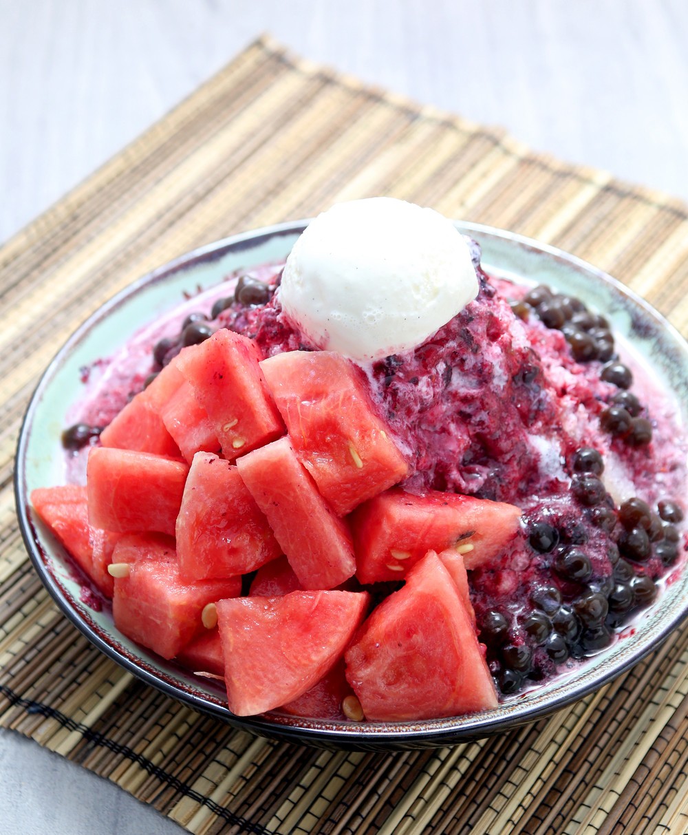 スイカミルクかき氷