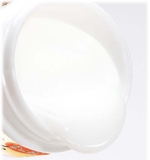 よりうるおって大満足のふっくらもち肌に！
