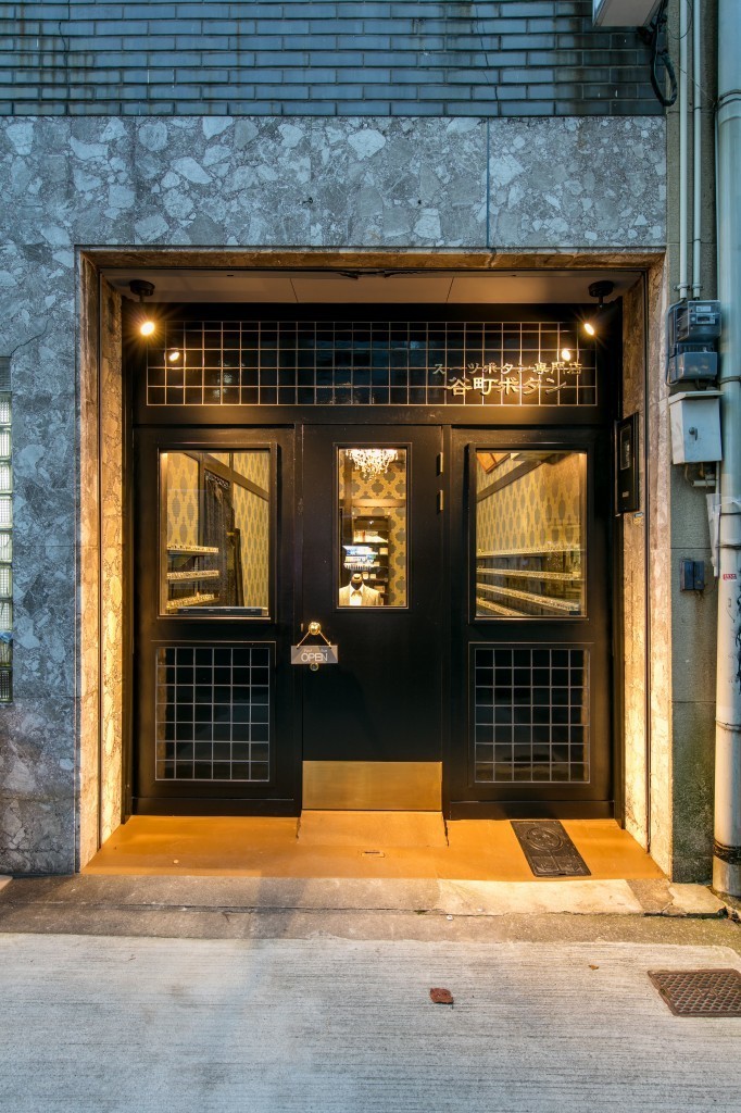 谷町ボタン外観