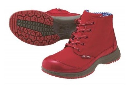 「パワークッション」搭載　晴雨問わず1年中履けるゆったり快適ブーツ