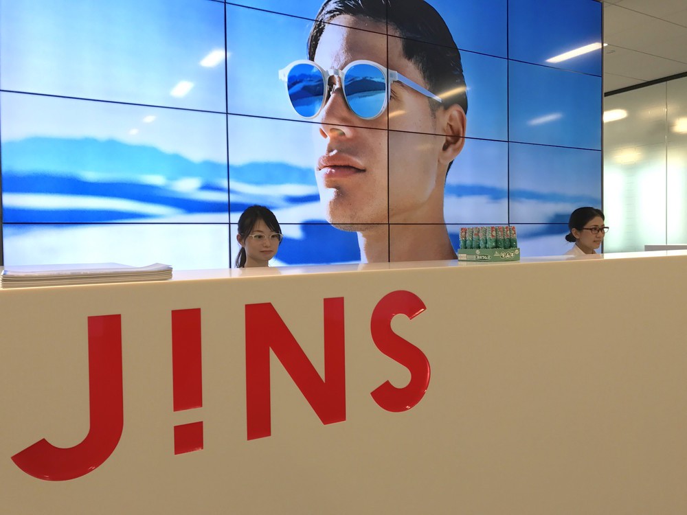 森永ラムネは、仕事の「集中力」をアップさせる！　JINSオフィスにずらりと配置