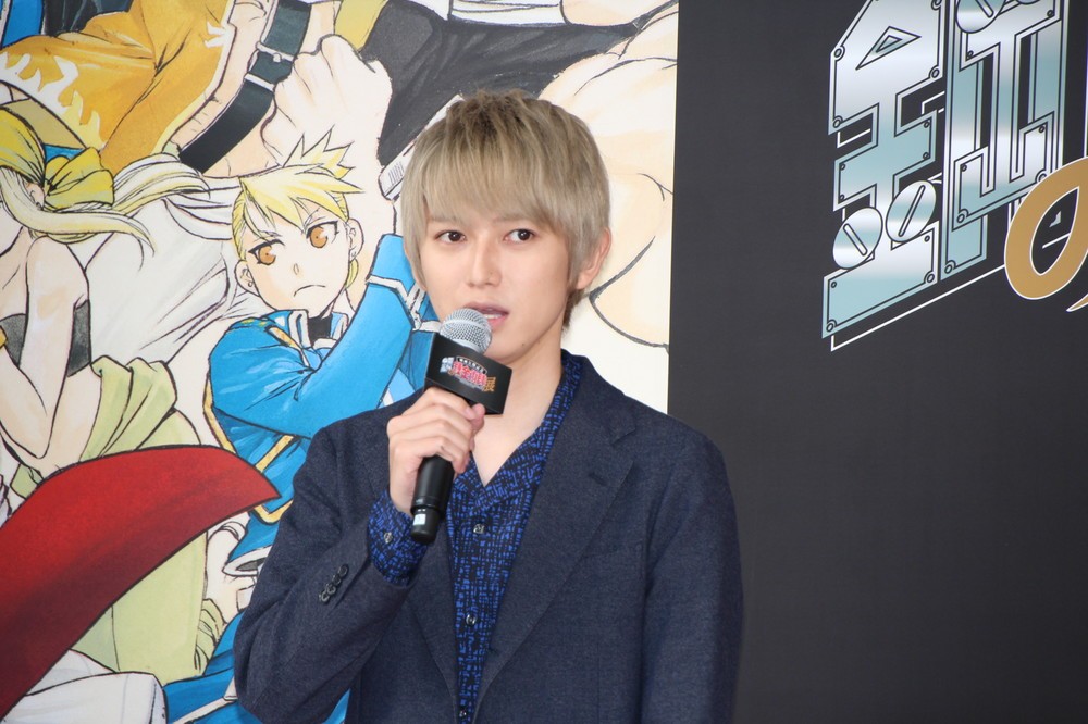 「実際の筆使いを間近で見られた」と感動したという本郷さん