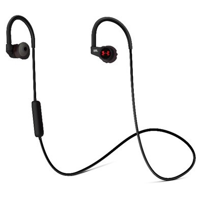 心拍センサー内蔵、「JBL」と「UNDER ARMOUR」コラボのスポーツ向けBluetoothイヤホン