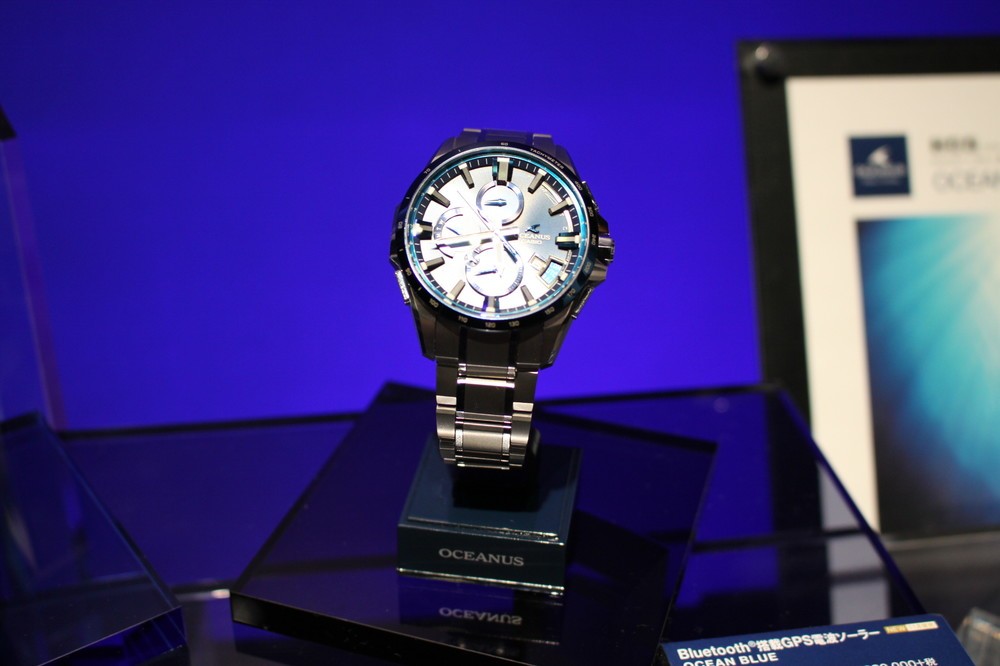 カシオの2017秋冬新作ウオッチお披露目　GPSや電波ソーラー、Bluetooth搭載モデルも