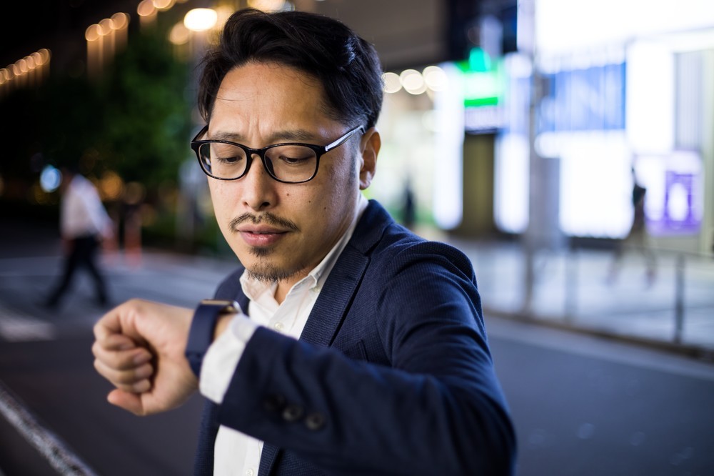 寄り道して帰る「フラリーマン」が増加中　「居心地が良くない」「自分の時間が欲しい」