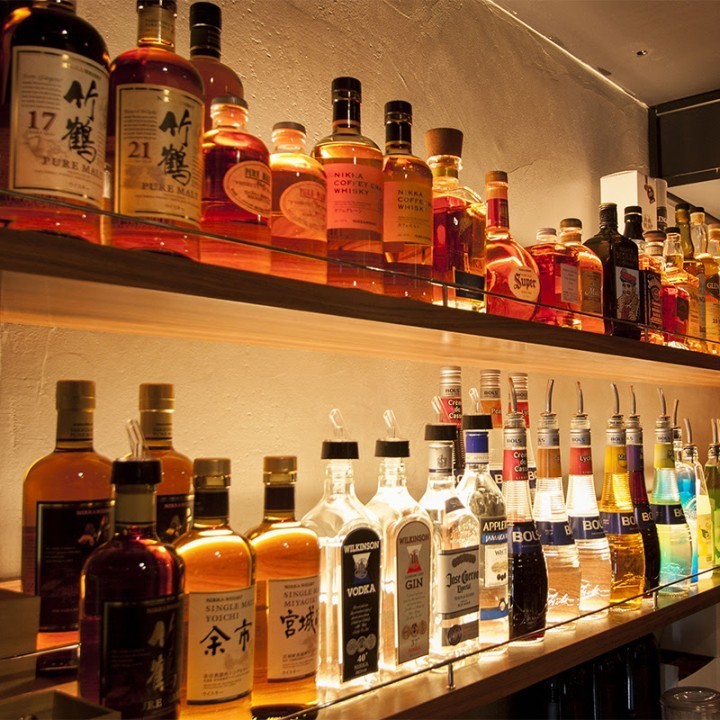 入場料500円でビール150円、ハイボールは60円！　「原価ビストロBAN！」3号店は大塚に