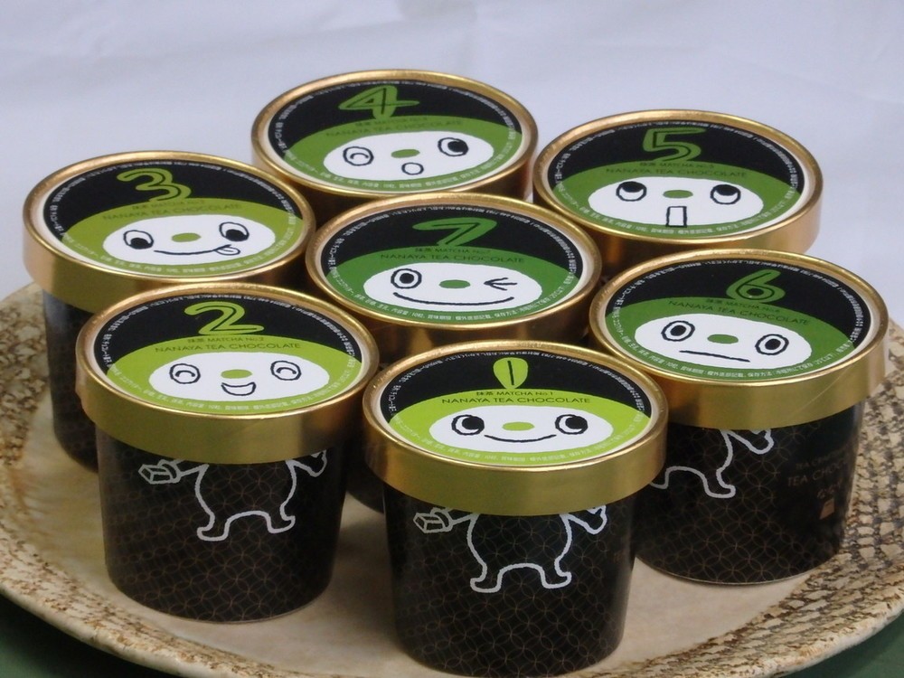 濃さが異なる7段階の抹茶チョコレート　No.7は世界で1番濃いと自負！