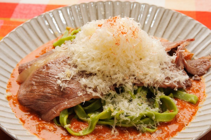 これはうれしい！　パスタソースかけ放題、バケット食べ放題　谷中に最強コスパランチ発見