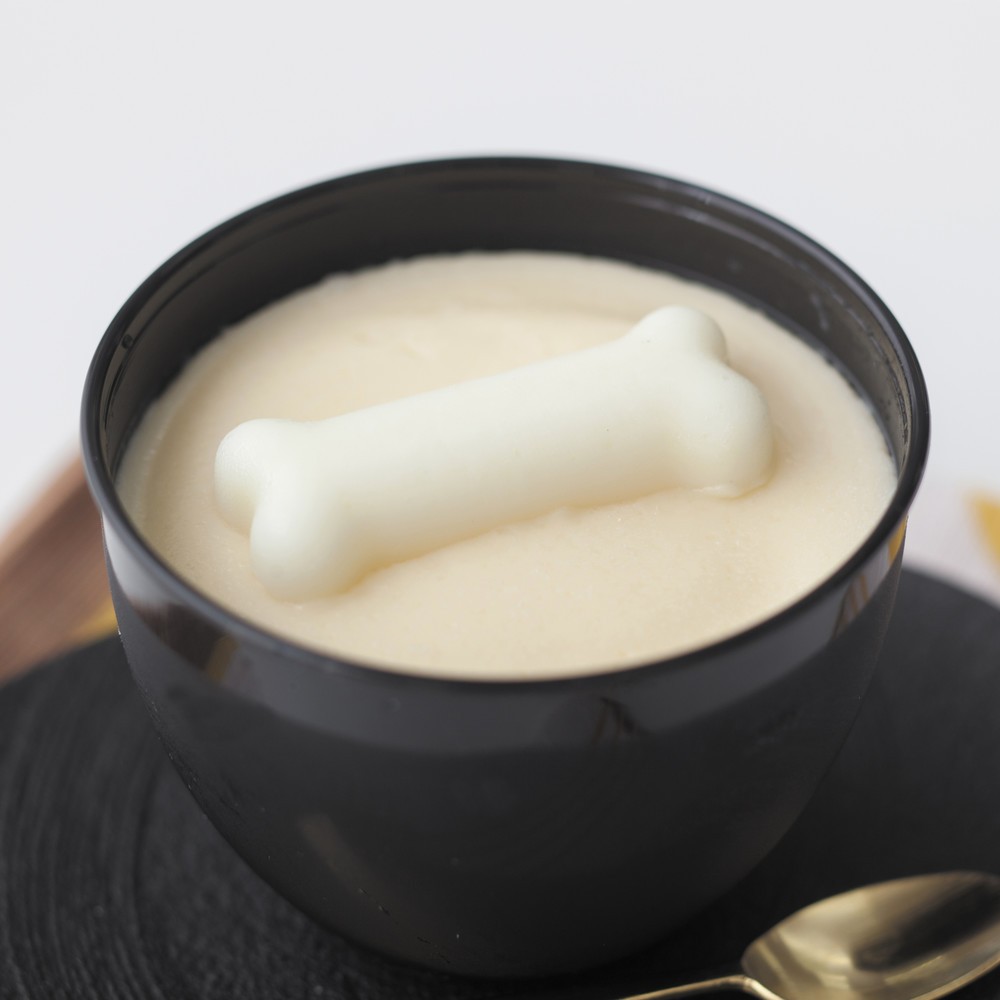 豚骨スープの旨みとプリンが合体！　衝撃の「とんこつプリン」爆誕