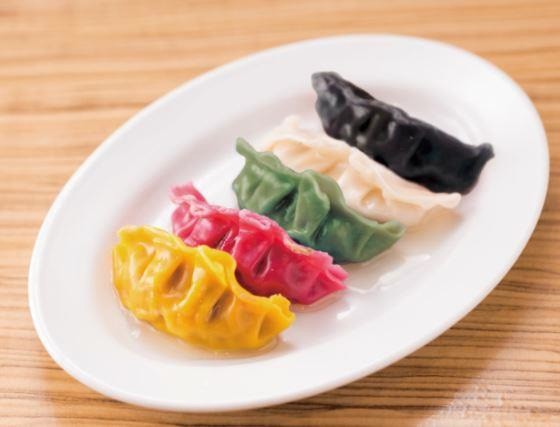 インスタ映えする5色のカラフル餃子　11月29日はお代わりし放題！