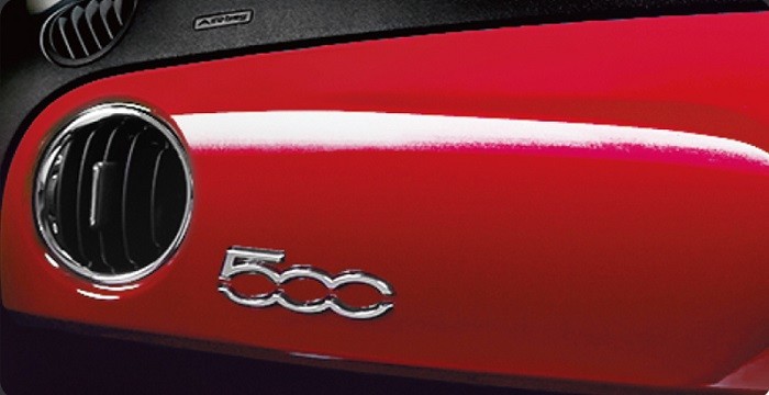 エクステリアをきらびやかに仕上げた限定車登場！
