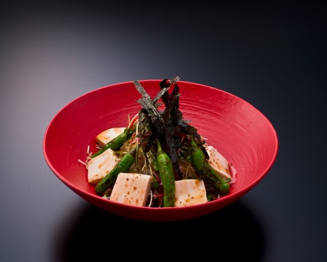獅子唐と豆腐の生姜風味サラダ