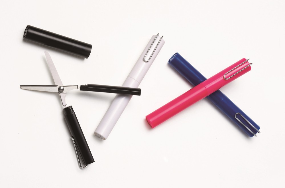 学生女子に人気「スティッキールはさみ」　出荷本数「700万本」突破！