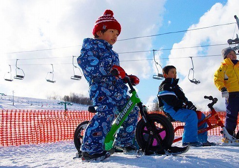 志賀高原 焼額山スキー場が営業開始　幅広い年代に合わせた宿泊プランも