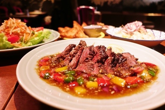 パクチーは一切出てこないタイ料理コース