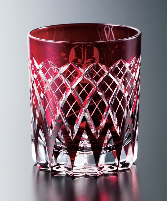 ライトセーバーの残像を彷彿とさせる