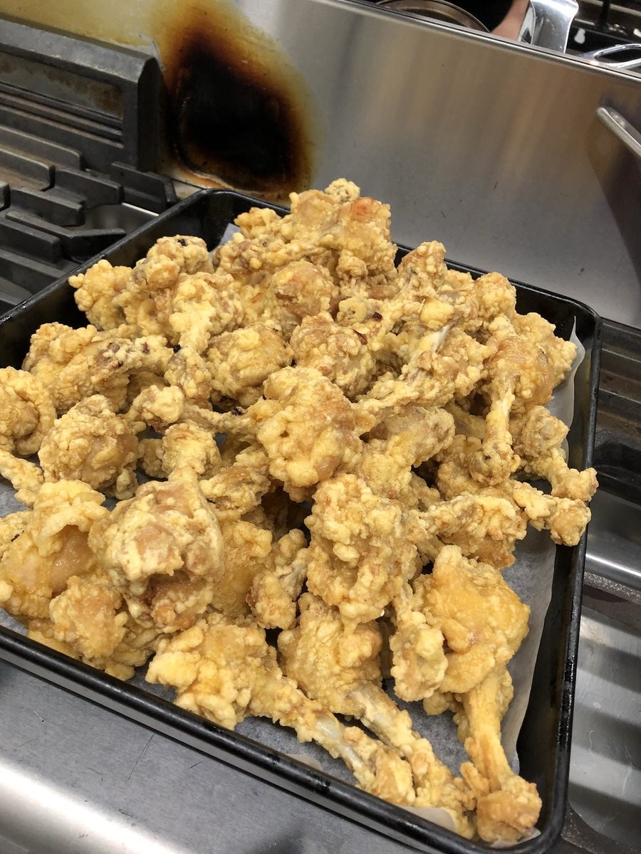 揚げ物を用意して待っていたが…（画像は、ジーニーさんのツイッターより）