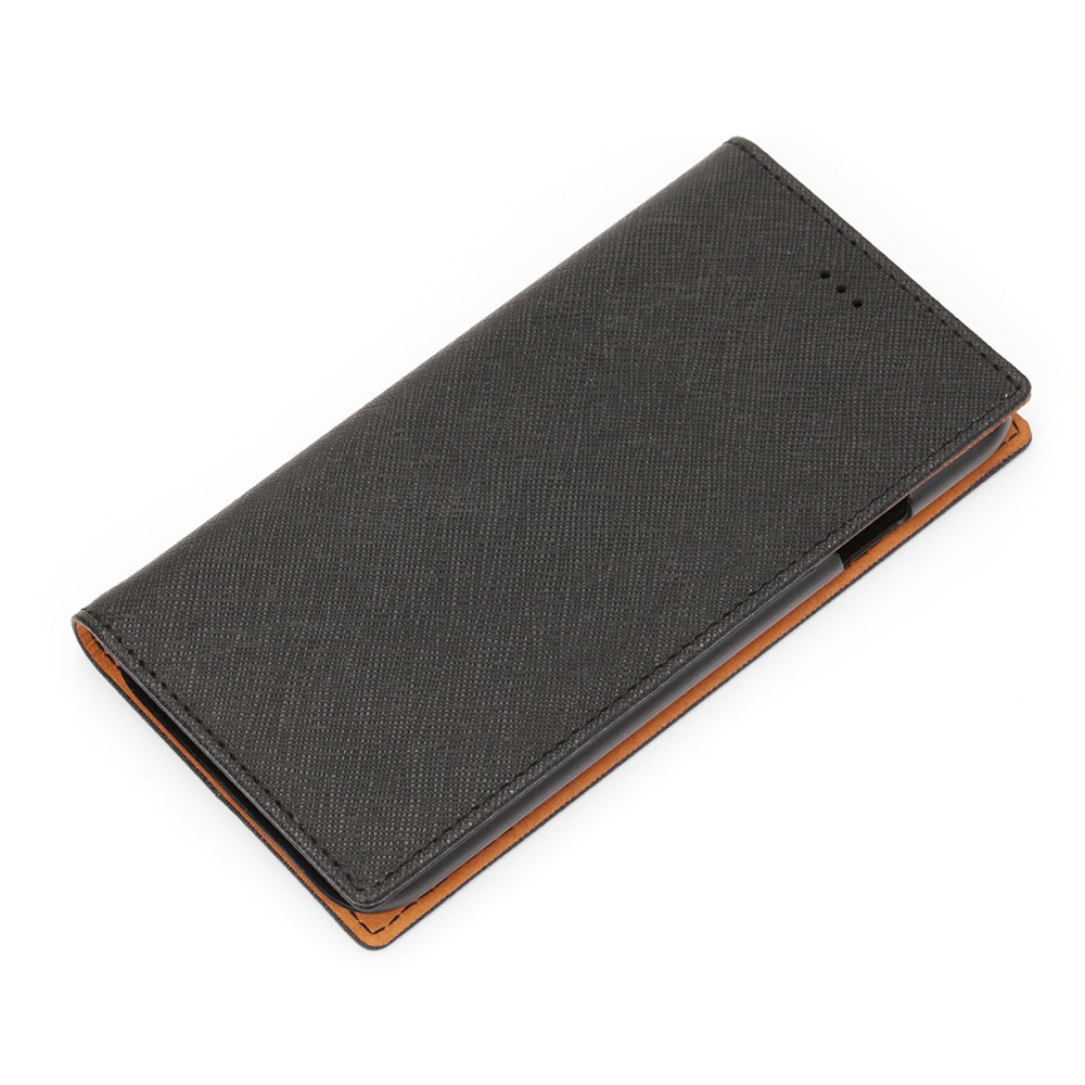 スタンド機能やスピーカーホールを備えたマグネット開閉式　iPhoneケース